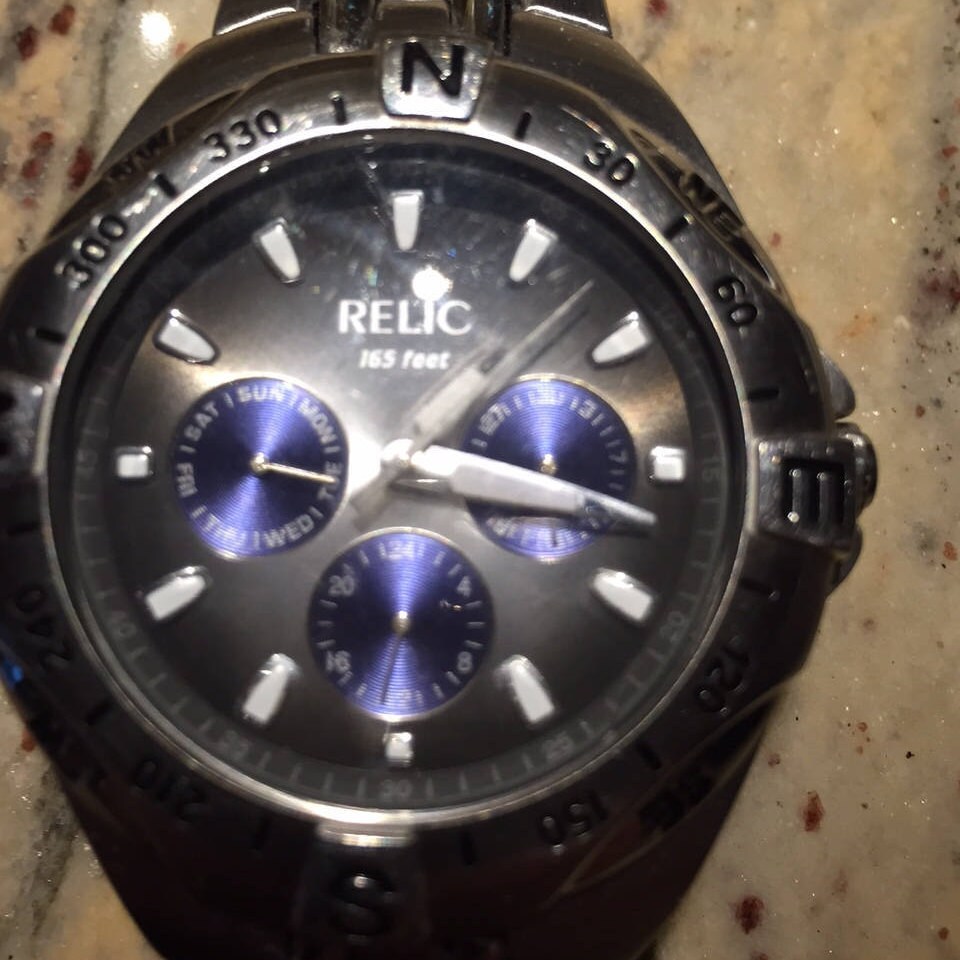 Reloj relic 165 feet precio sale