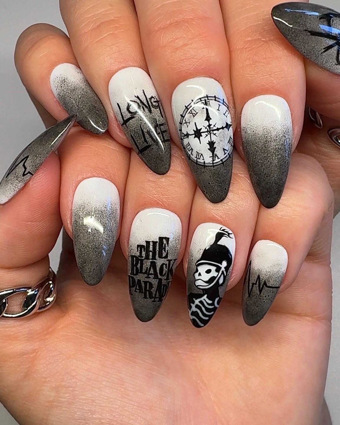 MCR Nails, Hand Painted The Black Parade Press ons, Band Fake Nails, Alternative Style, Reusable Medium Round Almond Tips, Emo Set