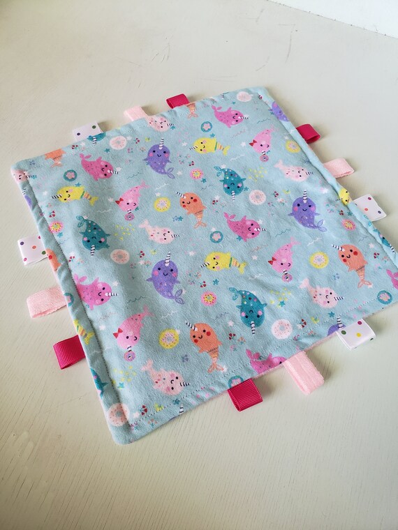 sensory crinkle crinkle blanket