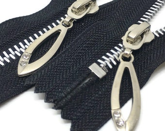 no5 CLOSED END Metal Polished Silver Teeth Zips. Black Zip with Stylish puller