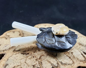 Water Bug on Lotus Leaf Kuripe - Hand Carved Horn