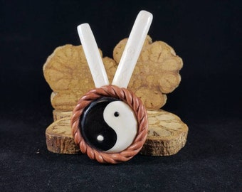 Yin & Yang Kuripe - Hand Carved Bone