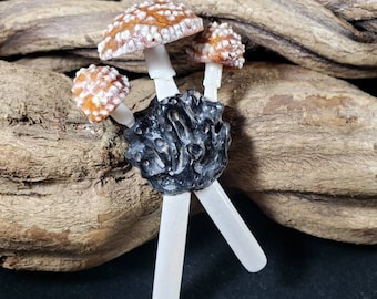 Amanita Mushroom Kuripe - Hand Carved Bone