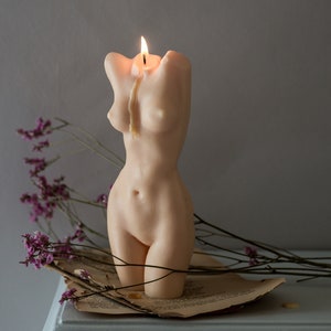 Vela corporal Afrodita / Vela corporal / Aroma a orquídea negra / Vela de diosa / Vela de cera de soja para el cuerpo femenino / Regalo de San Valentín para él / Regalo para ella