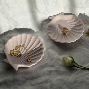 Shell Trinket Dish | Jewellery Trinket Dish | Rings Trinket Dish | Handmade Jewellery Trinket Dish | Spring Decor