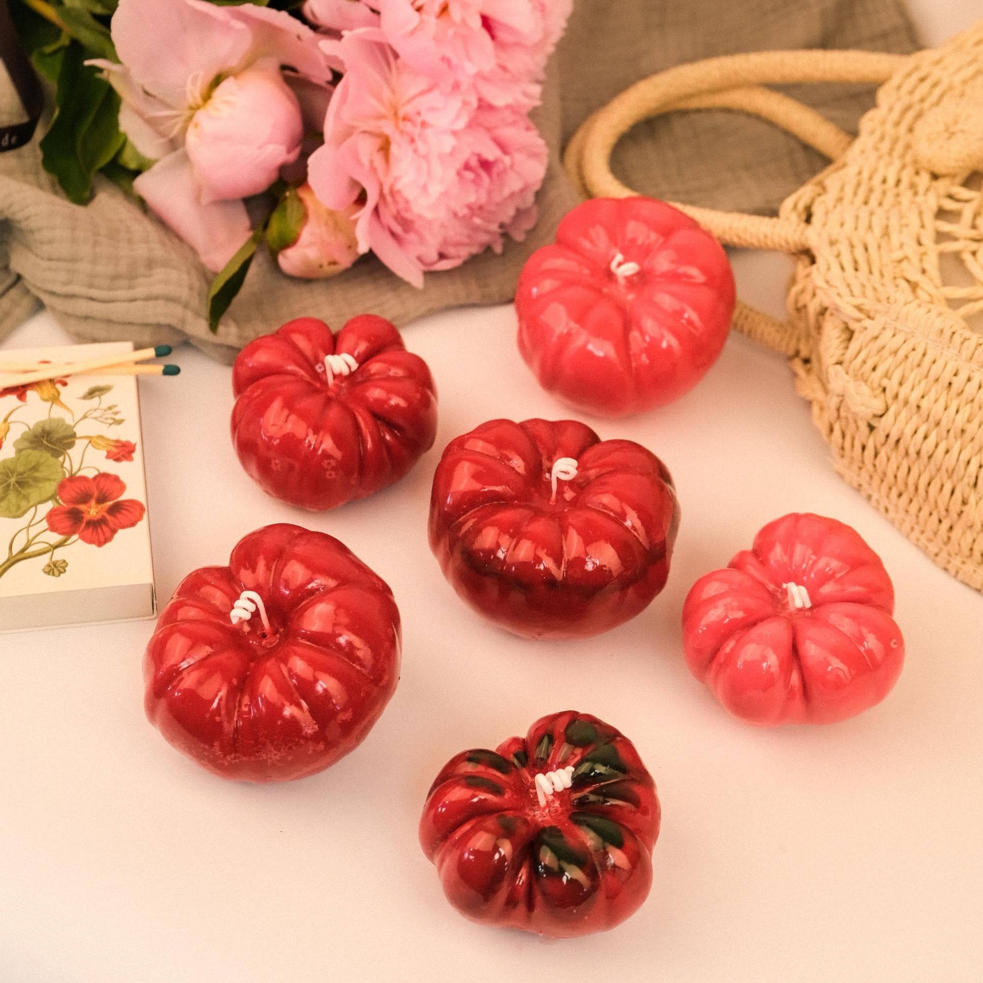 Heirloom Tomato Candle | Handmade Soy Wax Sculptural Candle | Fruit and Vegetable Home Decor | Eclectic Kitchen Candle | Unique Home Decor