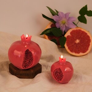Granaatappelkaars | Granaatappel sojawas kaars | Fruitkaars | Sculpturale kaars | Handgemaakte woondecoratiekaars | Eclectische woondecoratie afbeelding 7