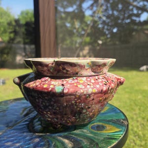 Large African Violet Pot – Handmade Ceramic Self Watering Planter – Light Red Speckled Glaze with Colorful Accents – Indoor Plant Pot