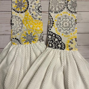 Towel Boa: Kitchen Neck Towel, Adult Bib