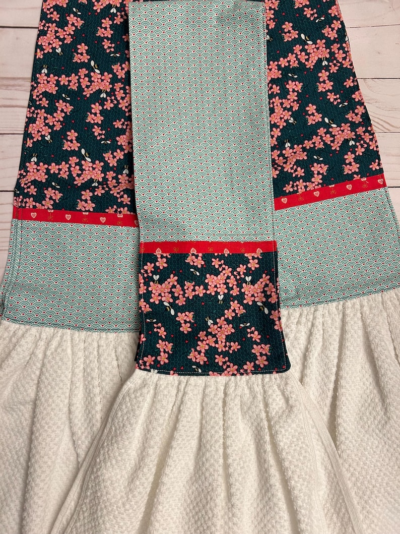 Towel Boa: Kitchen Neck Towel, Adult Bib image 4