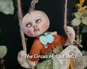 アンティーク雑貨 Little Circus Dolls. Little Circus Dolls. 美術品・アンティーク・コレクション