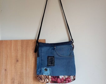 Unique Upcycled crossbody Denim Bag, Adjustable Bag strap, Patchworked Shoulder Bag With Zipper, Handmade Denim Hippie Bag For Everyday Use