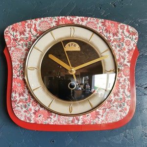 Vintage formica clock silent wall pendulum FFR Morbier red black image 8