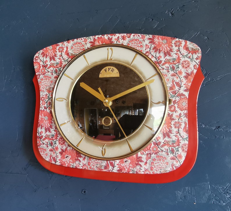 Vintage formica clock silent wall pendulum FFR Morbier red black image 3