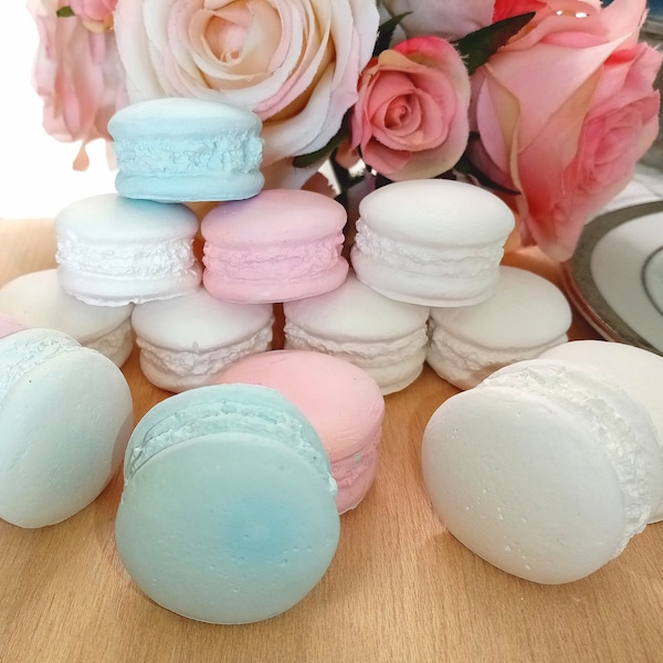 Diffuseur d’air français macarons| Macarons diffuseurs maison, Macaron aromathérapie, Macaron en plâtre parfumé, Macaron décoration intérieure, Macaron cadeau macaron