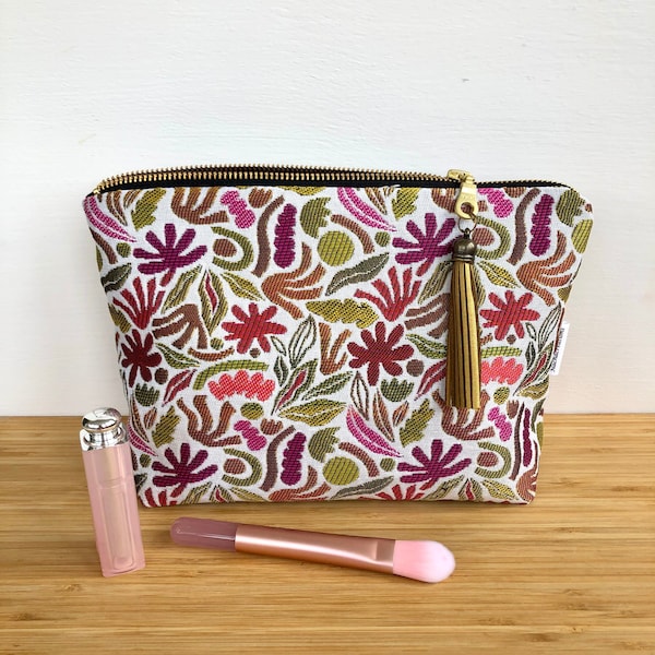 Trousse de maquillage  en Jacquard imprimé multicolore .