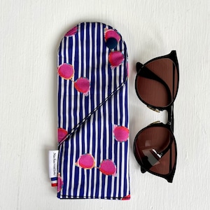 Etui à lunettes en coton Ettavee . Etui lunettes de vues . Etui lunettes de soleil .