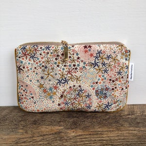 Fleece telefoonhoesje. Veelkleurige liberty adelajda pouch. Lerarengeschenk.