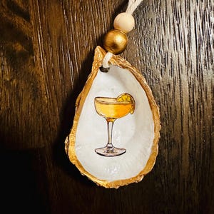 Margarita Oyster Shell Christmas Ornament, Stocking Stuffer, Marg Time, Margaritaville, Wine Bottle Charm, Bar Cart Décor, Hostess Gift