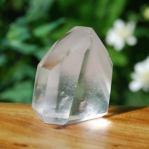 1in Receiver Pink Lithium Quartz Crystal Mini Tower e21