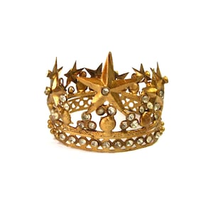 2.5&quot; Small Santos Crown Antiqued Gold Rhinestone Star Motif