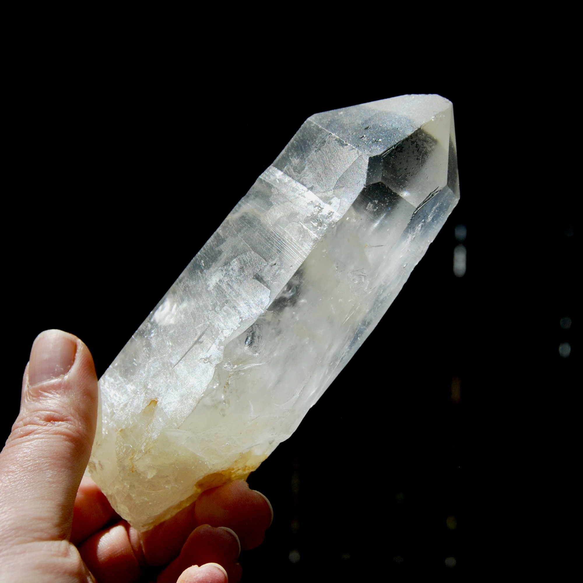 5in 355g RARE Lightning Strike Isis Face Golden Sun Lemurian Seed