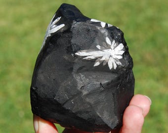 3.2" Chrysanthemum Stone Crystal Freeform Tower | Self-Standing, Multiple Flower Patterns, Harmony & Joy Stone
