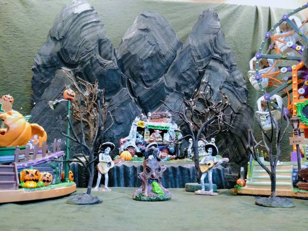 Styrofoam Mountain Background for Halloween Village (lemax Spooky