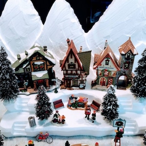 Styrofoam Display Platform for Christmas Villages lemax, Dept 56, Dickens,  North Pole, Snow Village 