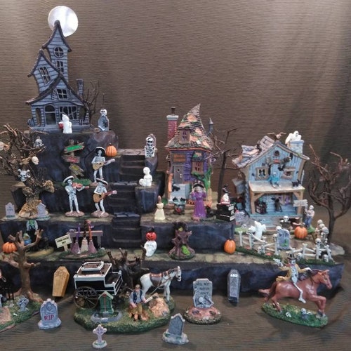 Styrofoam Display Platform for Halloween Village lemax Spooky Etsy