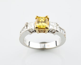 18k Gold 1.30 carat Fancy Yellow Princess Cut 3 Stone Diamond Engagement Ring