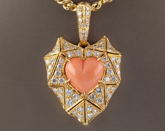 Bulgari Bvlgari Wysoka biżuteria 18k Żółte złoto Diament i koral Wisiorek serca
