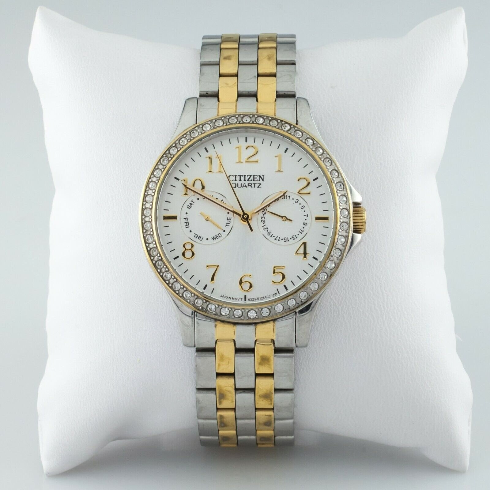 Citizen Women\'s 27mm Quartz Watch Two Toned White Dial Day Date 6000-075692M Vtg Citizen Day Date Watches for Women | Mercari main image 2