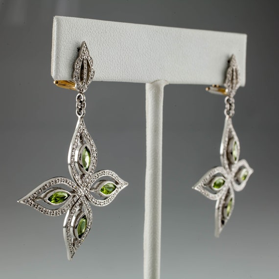 Beautiful Peridot and Diamond Star Dangle Earring… - image 4