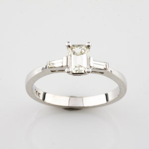 0.70 carat Three-Stone Diamond 14k White Gold Engagement Ring Size 6.75