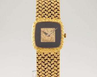 Piaget Ladies 18k Gold Wristwatch, Onyx Dial, 18 Jewel, Certificate, Ref. 9902D2