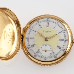Elgin Antique 18K Yellow Gold Mini Hunter Pocket Watch Gr 208 Size 0 7 Jewel