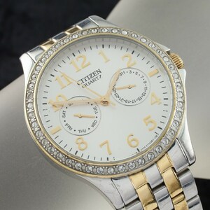 Damen-Citizen-Zwei-Ton-Quarz-Uhr mit Tag-Datum-Hilfszifferblättern - Box