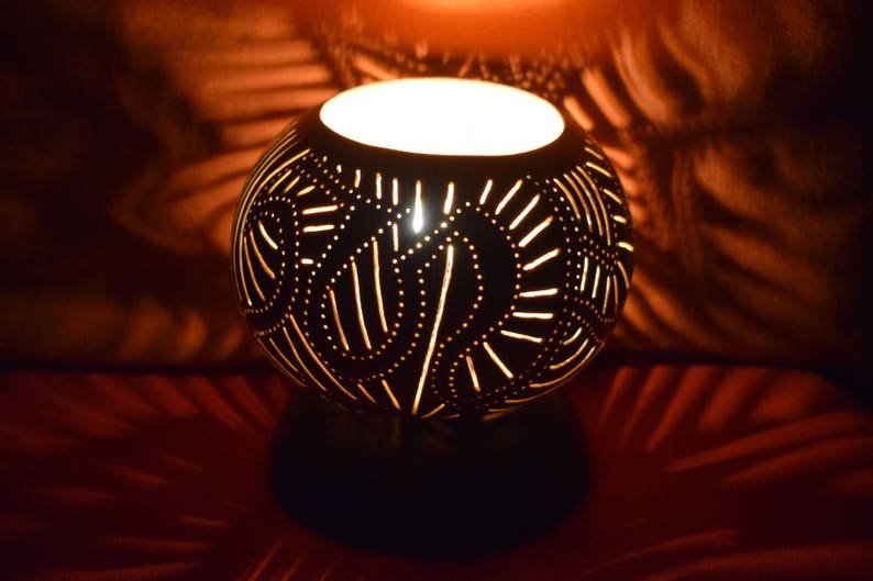 Arabian Dream a Zen ambiance table lamp made from a carved calabash