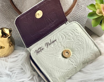 Personalized Small Leather Wallet for Women – Zipper Wallet, Engraved Gifts for Her, Beige Wallet