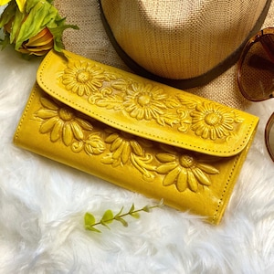 Sunflower sustainable leather wallets for women •  bohemian wallet •   wallet Women's leather • sunflower gift