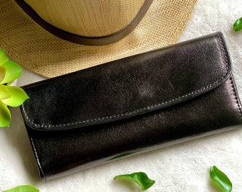 Slim Bicolor Leather Wallet: Personalized Engraved Women's Wallet
