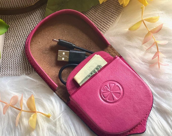 Vintage Leather Coin Purse • Handmade Change Pouch • Small Wallet Gift for Her • Custom Engraved Accessory