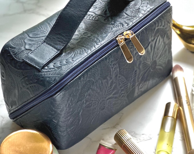 Handcrafted Leather Makeup Bag • Personalized Cosmetic Organizer • Women’s Travel Toiletry Bag