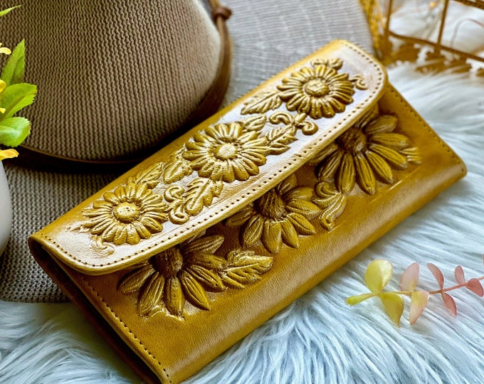 Sunflowers Soft Leather Wallet for Women • Colorful Floral Wallet • Sustainable Leather Bohemian Wallet • Birthday Gifts • Sunflowers Gifts
