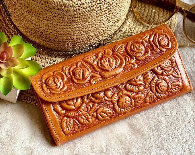 Cute Leather wallets for women • Vintage Style Wallet • Personalized Gifts for her