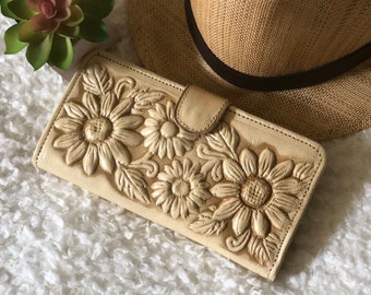 Women's Leather Wallet • Cute Sunflowers Handmade Gifts • Personalized  Wallet Organizer