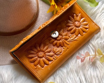 Leather wallets for women • Gifts for her • women wallets