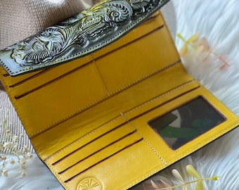 Bicolor Leather Wallet for Women: Handmade Sustainable Black & Yellow Zip Wallet