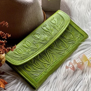 Handcrafted leather woman wallets Embossed leather wallets long wallets for women leather gifts image 8